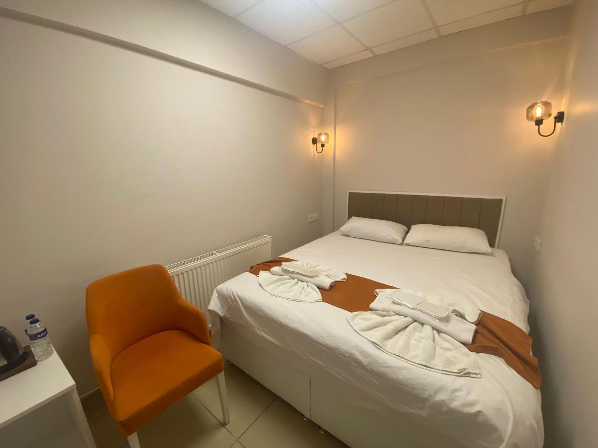 Kadikoey Bull Hotel Estambul Habitación foto