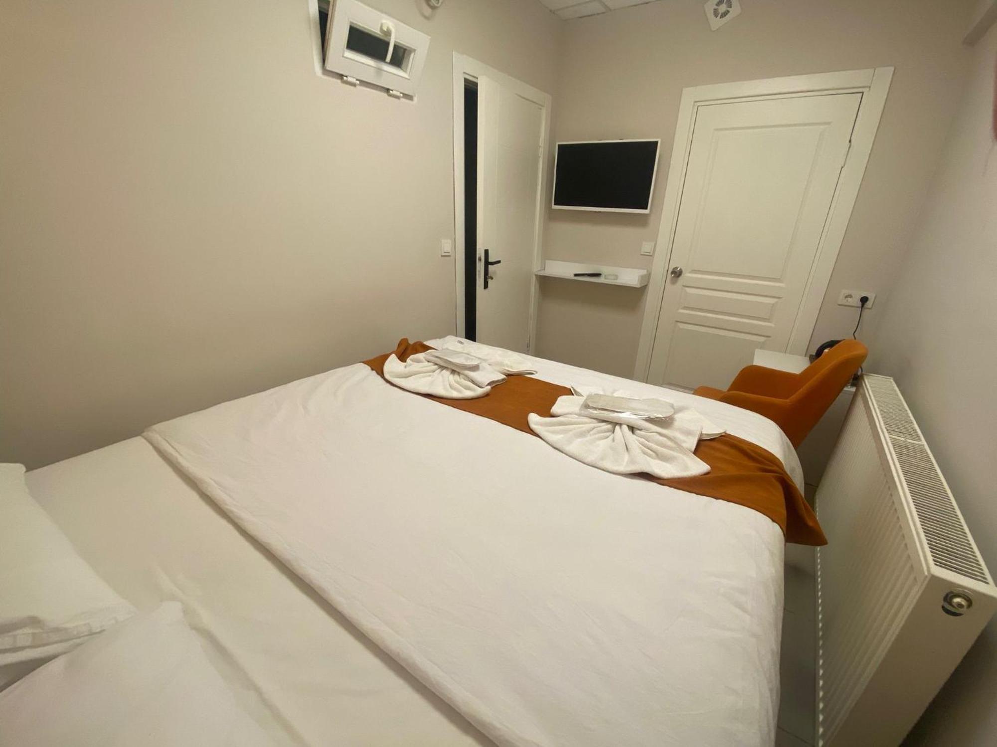 Kadikoey Bull Hotel Estambul Habitación foto