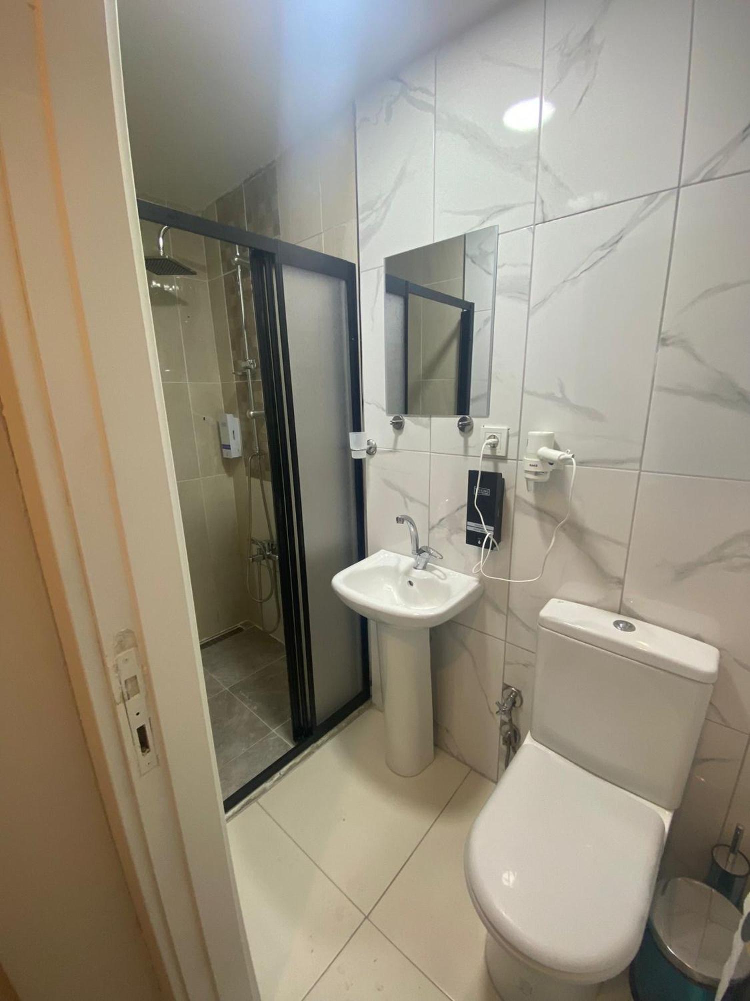 Kadikoey Bull Hotel Estambul Habitación foto